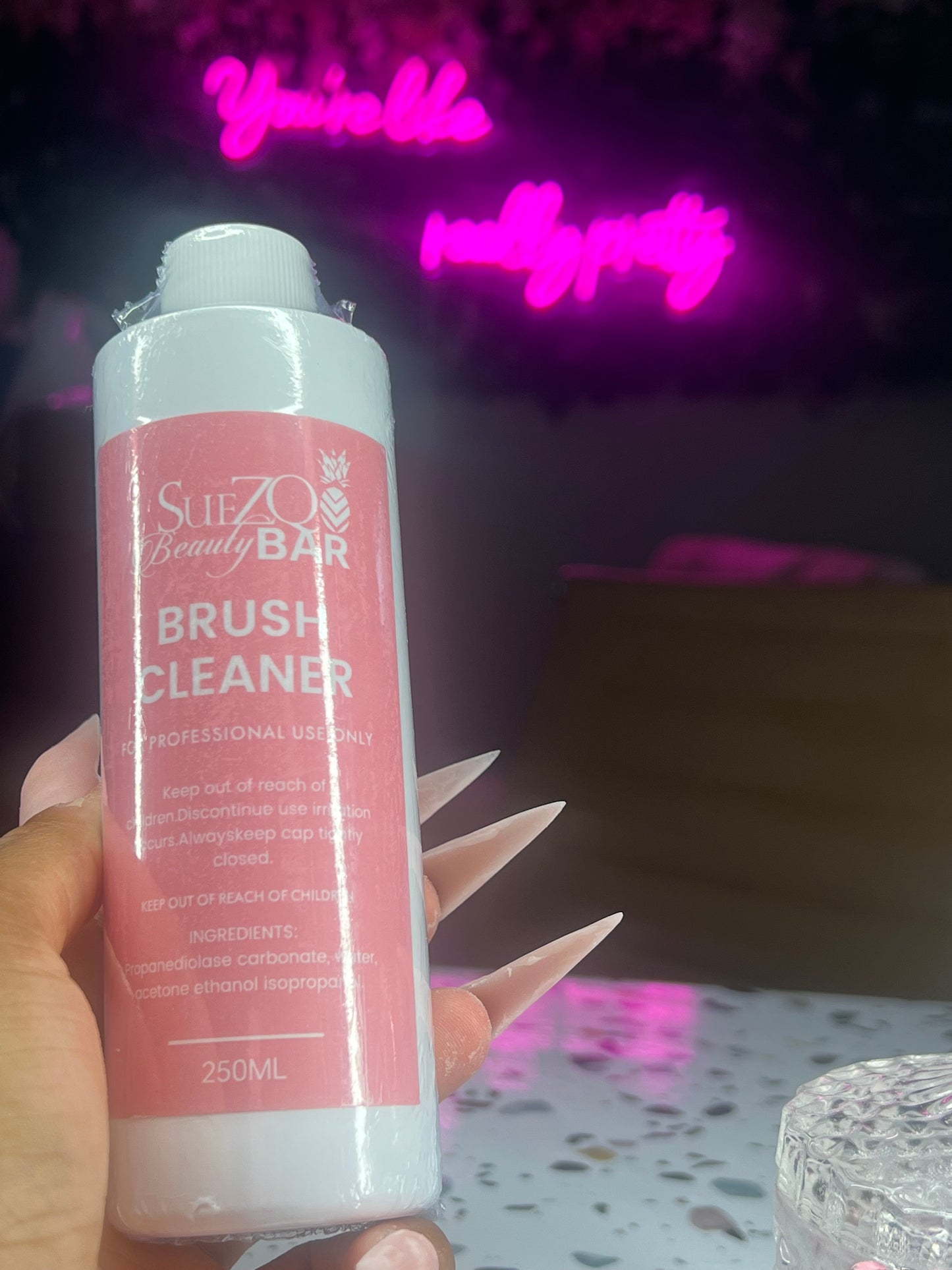 Brush Cleaner.